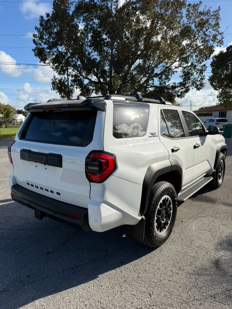 2025 TOYOTA 4RUNNER TRD OFF ROAD