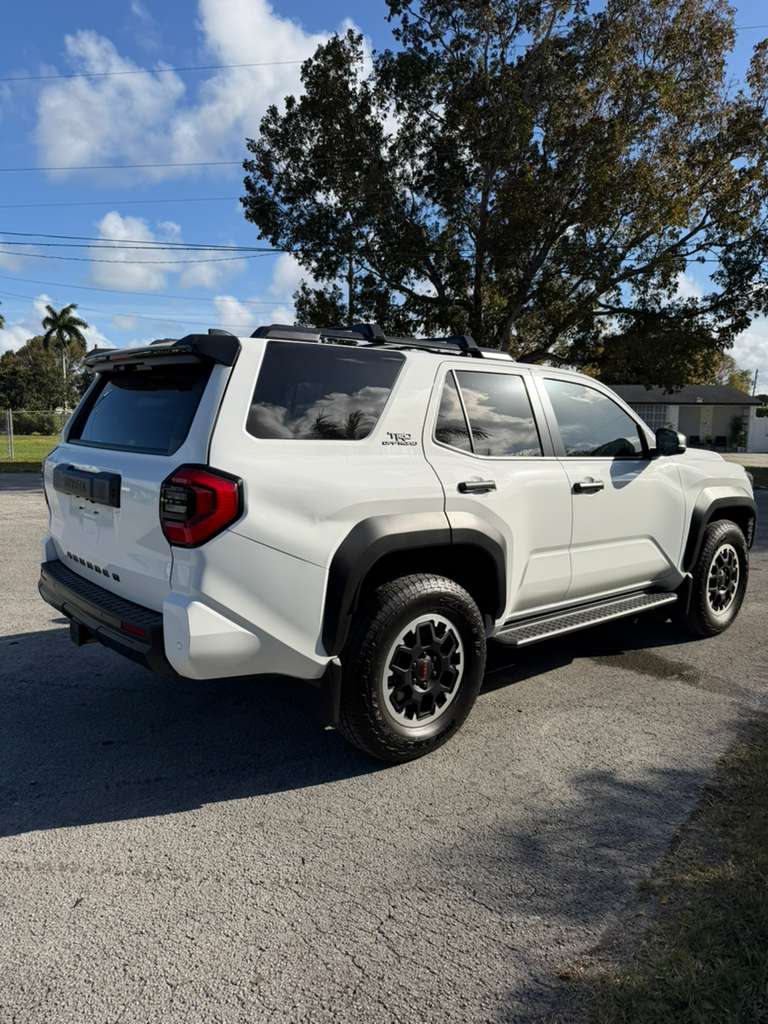 2025 TOYOTA 4RUNNER TRD OFF ROAD