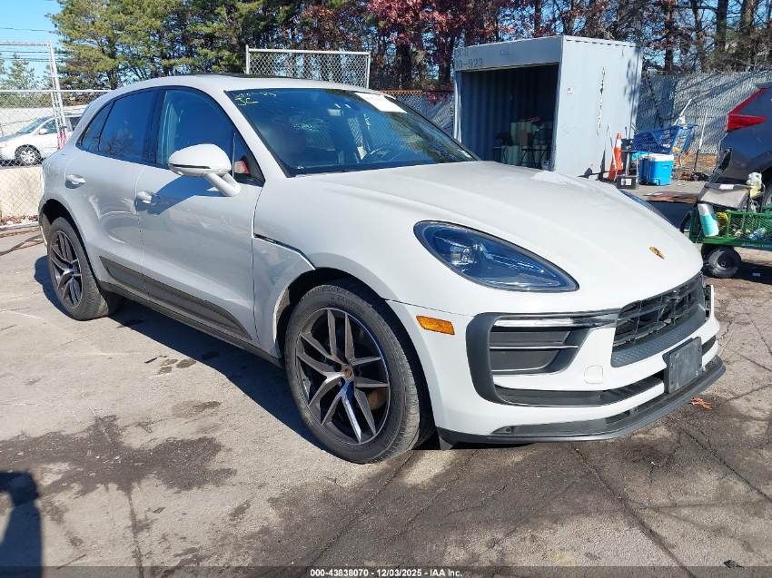 2023 PORSCHE MACAN T
